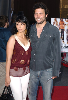 Jeremy Sisto and Navi Rawat at event of Lords of Dogtown (2005)