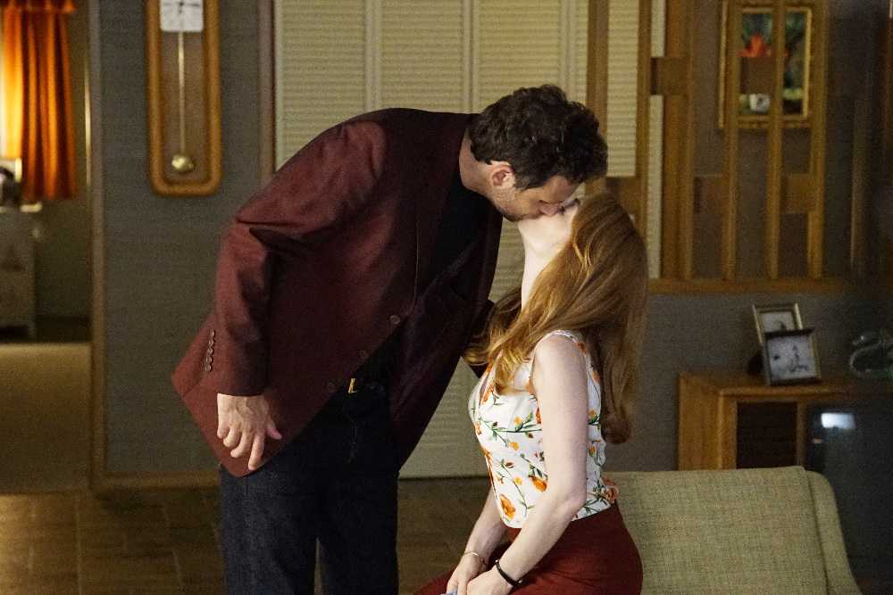 Still of Jeremy Sisto and Jaime Ray Newman in Wicked City (2015)