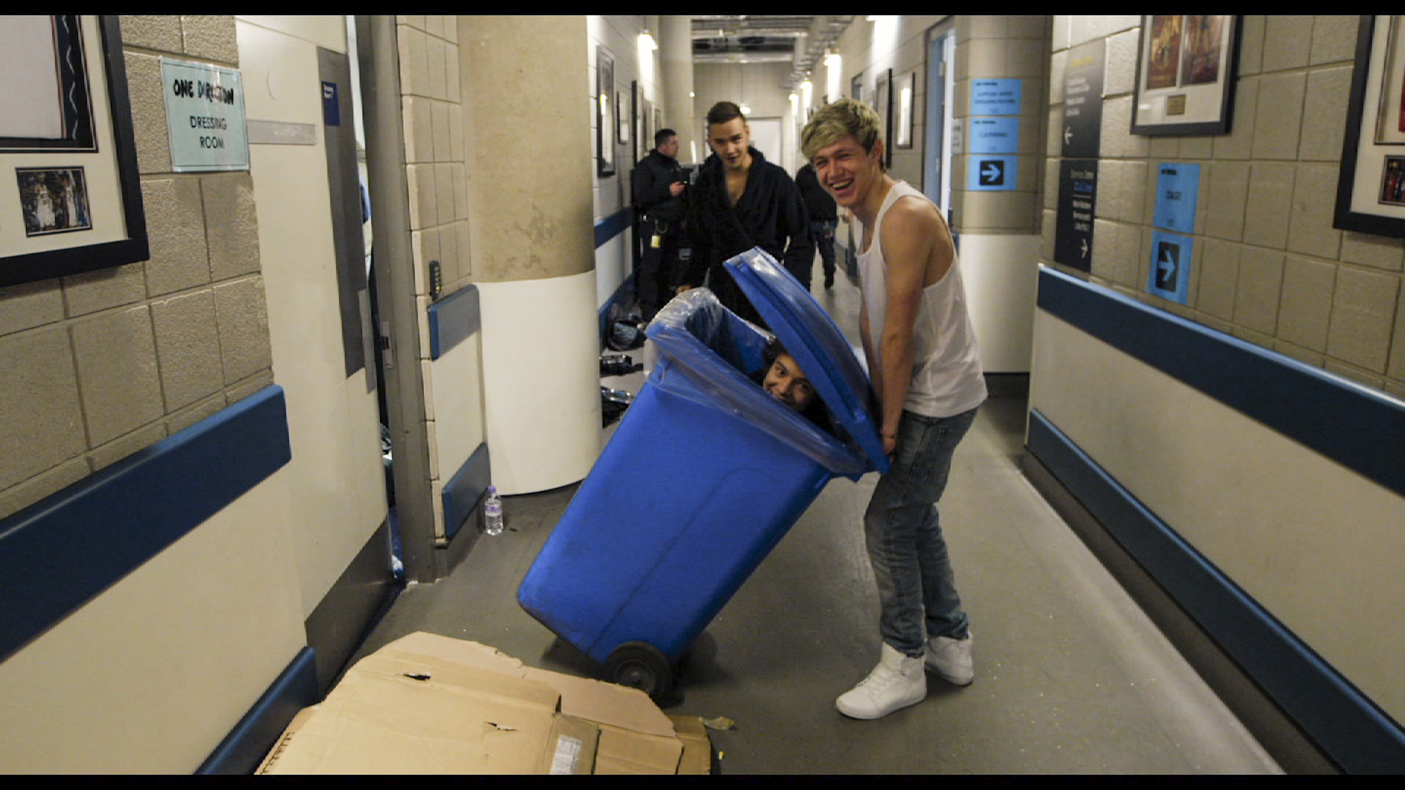 Still of Liam Payne, Harry Styles and Niall Horan in One Direction: Tai mes (2013)
