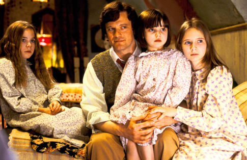 Still of Colin Firth, Eliza Bennett, Holly Gibbs and Jennifer Rae Daykin in Nanny McPhee (2005)