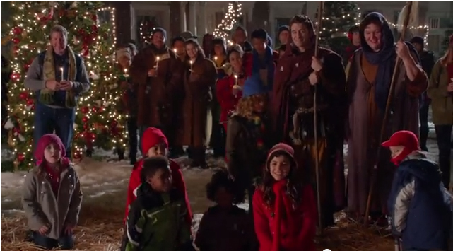 (L to R) Paul Rose Jr, Angela Tesch, Matthew Morrison, Dot-Marie Jones in Glee: The Unaired Christmas Episode