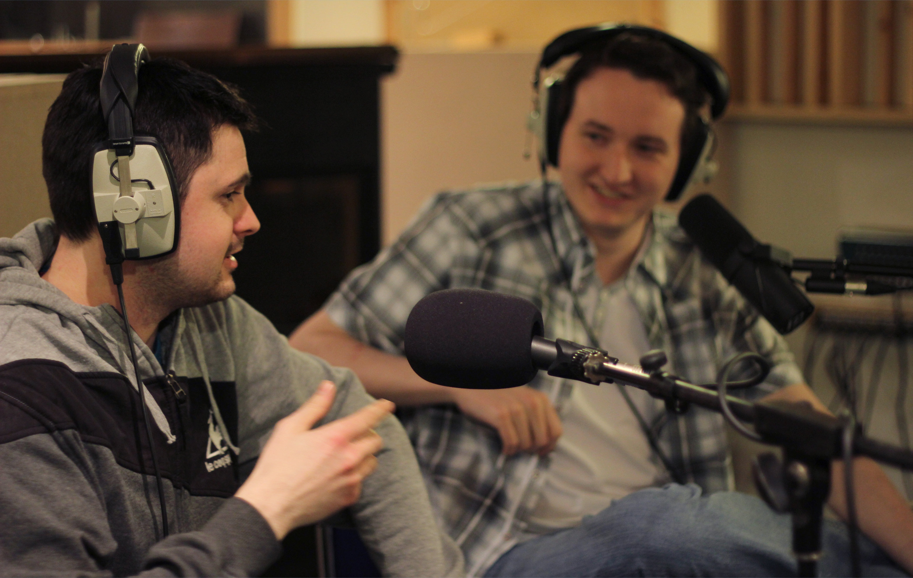 Andy S. McEwan (Left) and Chris Quick at the audio commentary recording for In Search of La Che.