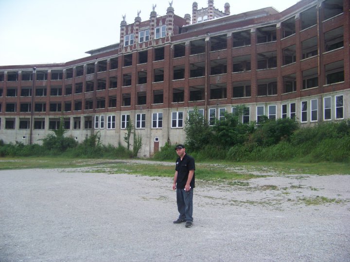 Willy Adkins conducting a paranormal investigation at Waverly Hills Sanatorium in Louisville Kentucky.