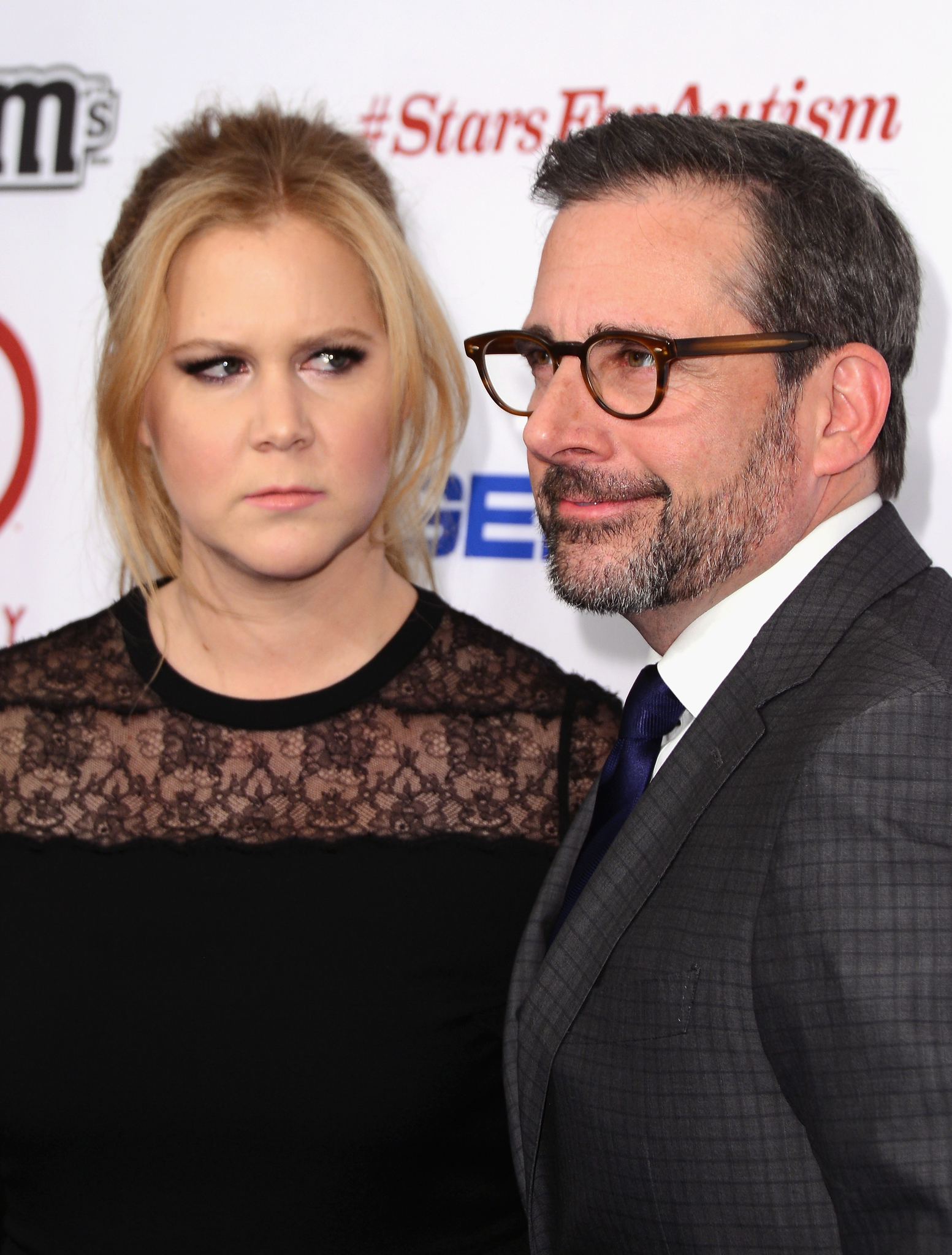 Steve Carell and Amy Schumer at event of Night of Too Many Stars: America Comes Together for Autism Programs (2015)