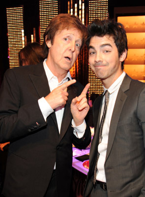 Paul McCartney and Joe Jonas at event of 15th Annual Critics' Choice Movie Awards (2010)