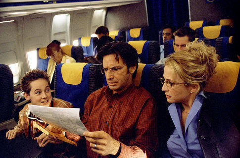 Still of Robert Carradine, Hallie Todd and Jake Thomas in The Lizzie McGuire Movie (2003)