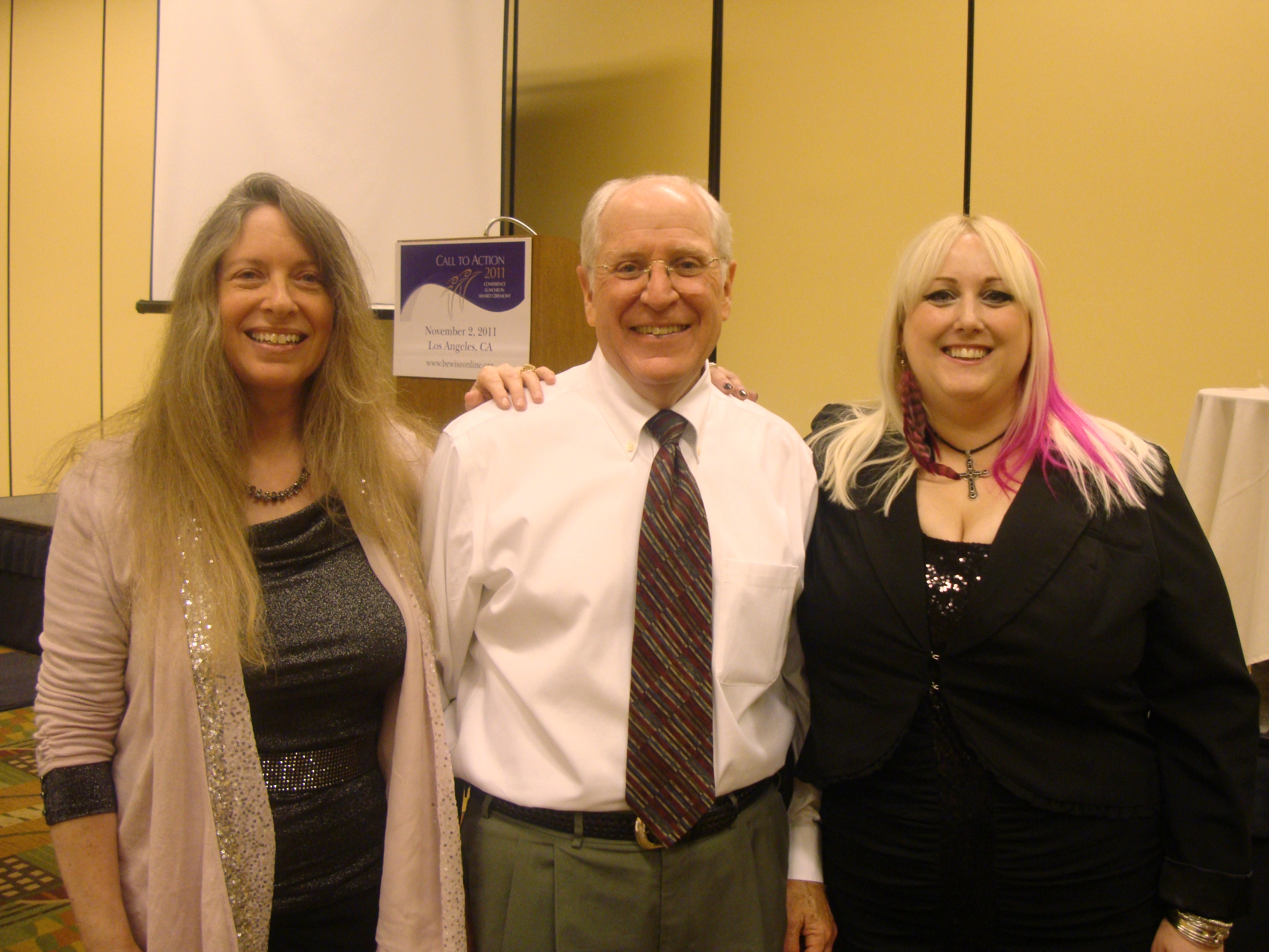 Pamela Glasner and Deborah Robinson with former senator Skip Humphrey at EFPN luncheon, Hollywood, 2 Nov. 2011