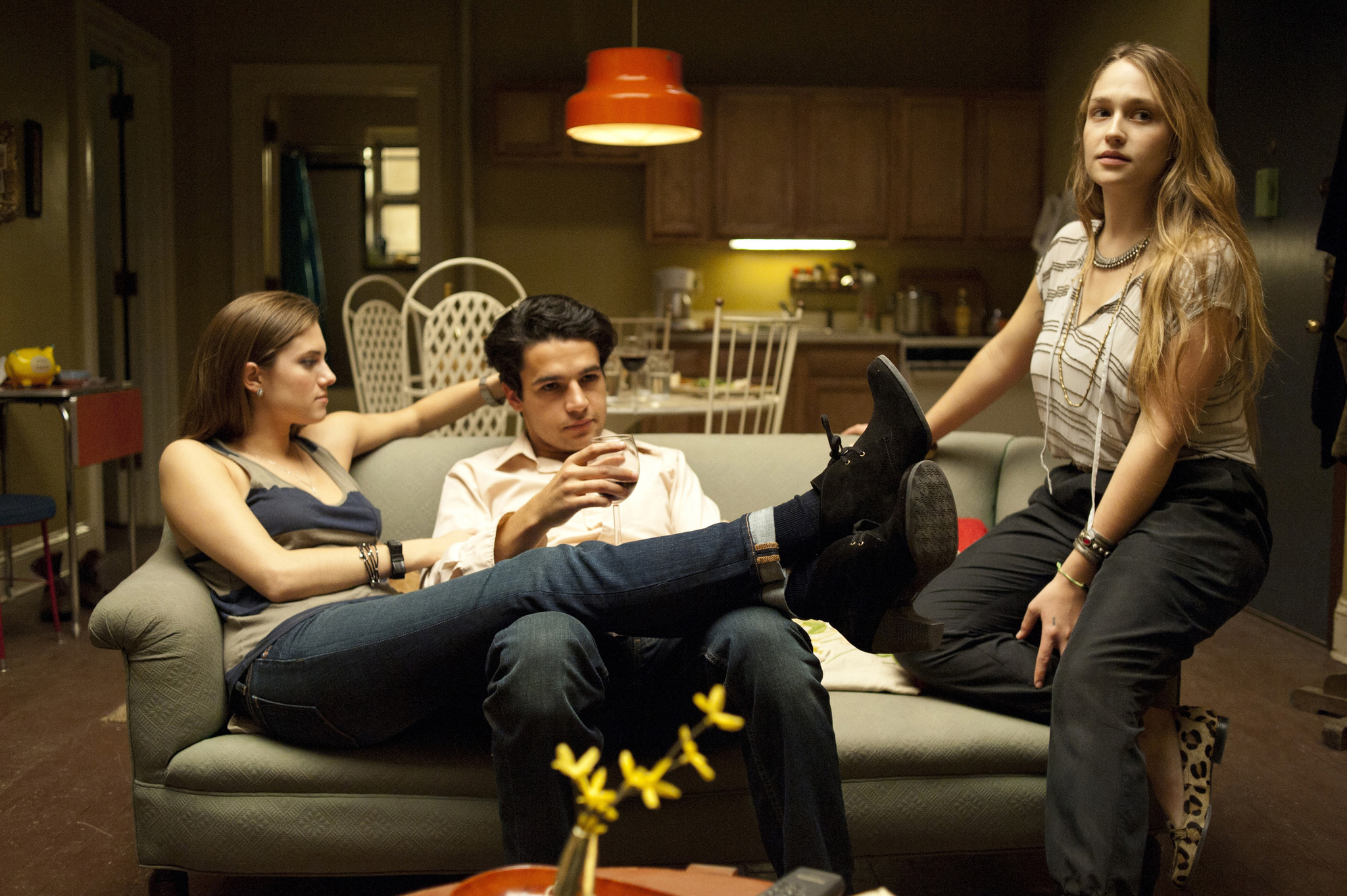 Still of Christopher Abbott, Jemima Kirke and Allison Williams in Girls (2012)