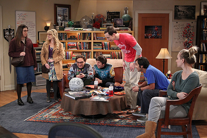 Still of Mayim Bialik, Kaley Cuoco, Johnny Galecki, Simon Helberg, Jim Parsons, Melissa Rauch and Kunal Nayyar in Didziojo sprogimo teorija (2007)