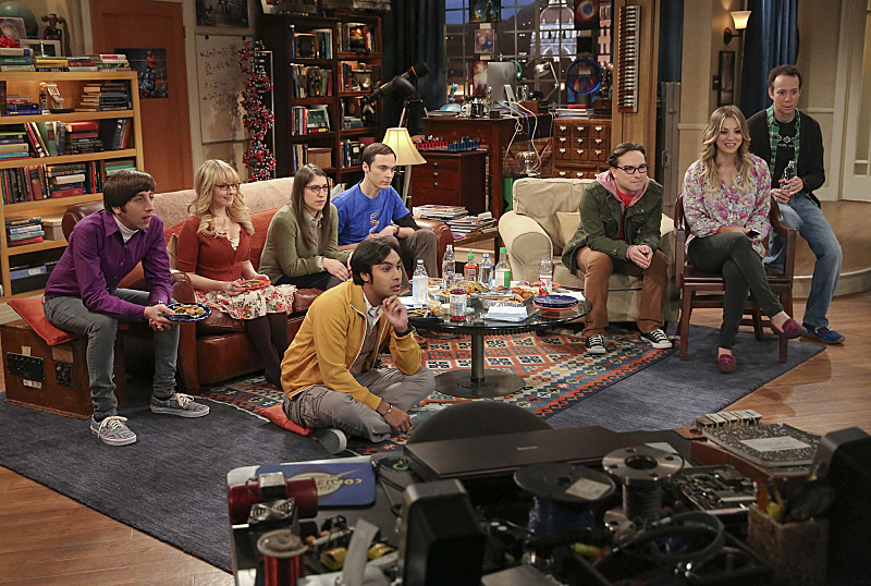 Still of Mayim Bialik, Kaley Cuoco, Johnny Galecki, Simon Helberg, Kevin Sussman, Jim Parsons, Melissa Rauch and Kunal Nayyar in Didziojo sprogimo teorija (2007)