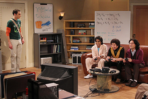 Still of Johnny Galecki, Simon Helberg, Jim Parsons and Kunal Nayyar in Didziojo sprogimo teorija (2007)