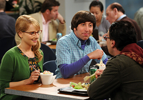 Still of Johnny Galecki, Simon Helberg and Melissa Rauch in Didziojo sprogimo teorija (2007)