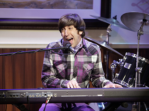 Still of Simon Helberg in Didziojo sprogimo teorija (2007)