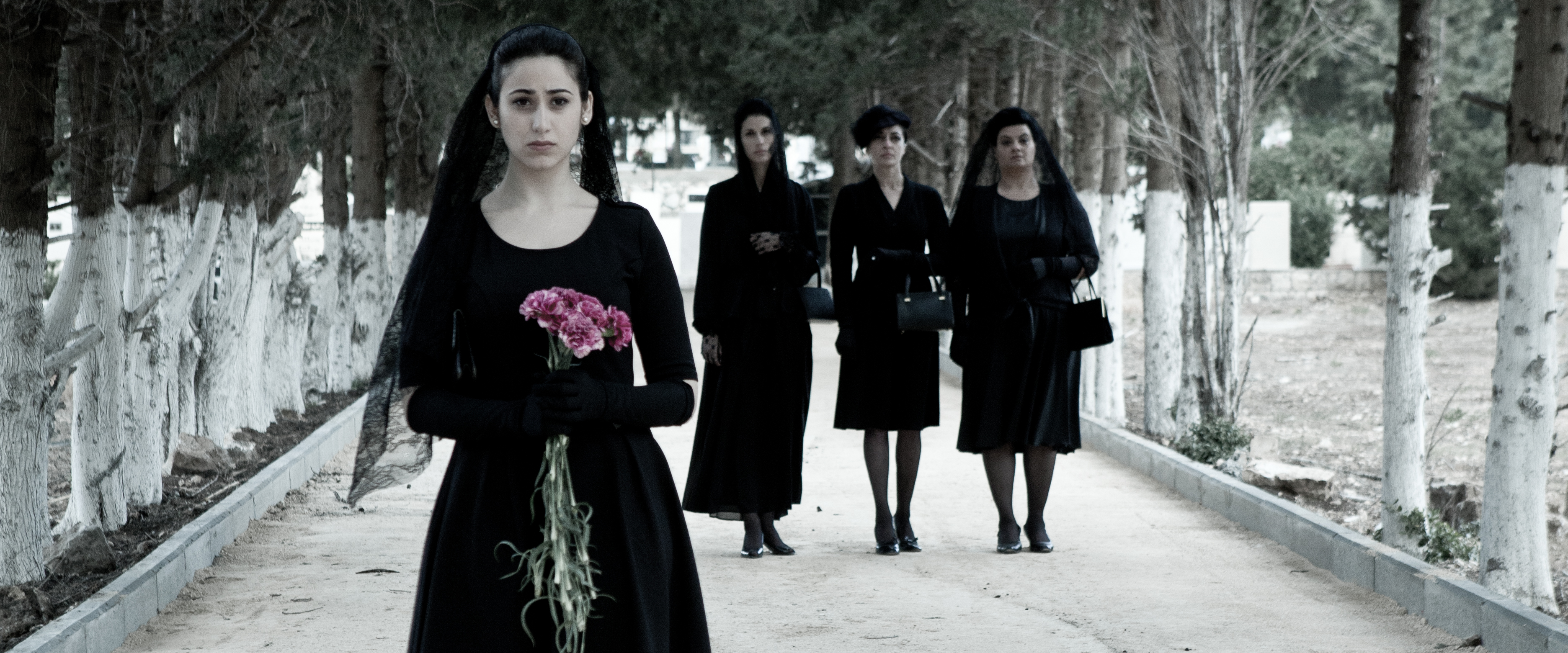 Still of Cherien Dabis, Ula Tabari, Nisreen Faour and Maria Zreik in Villa Touma (2014)