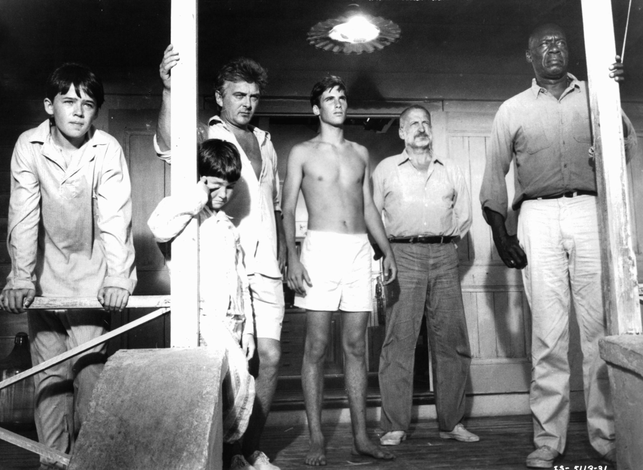 Still of Hart Bochner, George C. Scott and Brad Savage in Islands in the Stream (1977)