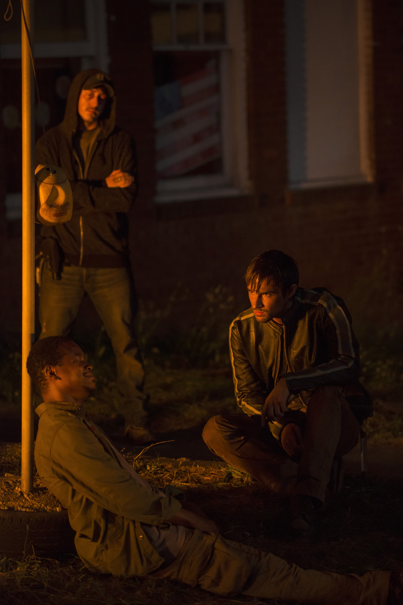 Still of Lawrence Gilliard Jr., Andrew J. West and Chris Coy in Vaiksciojantys negyveliai (2010)