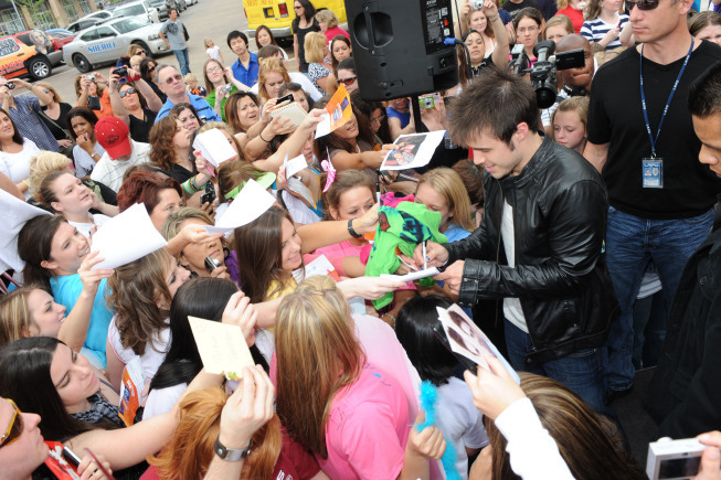 Still of Kris Allen in American Idol: The Search for a Superstar (2002)