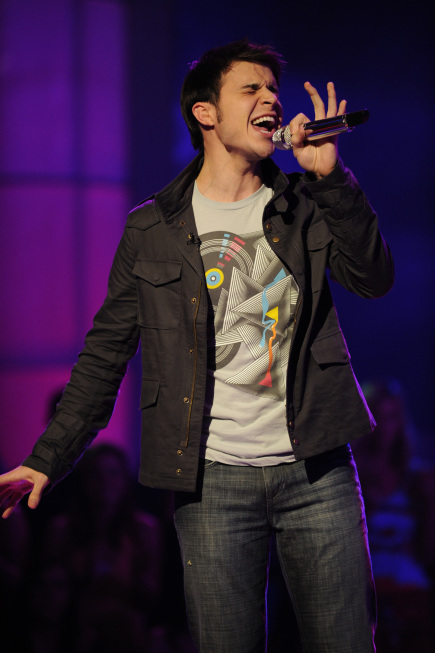 Still of Kris Allen in American Idol: The Search for a Superstar (2002)