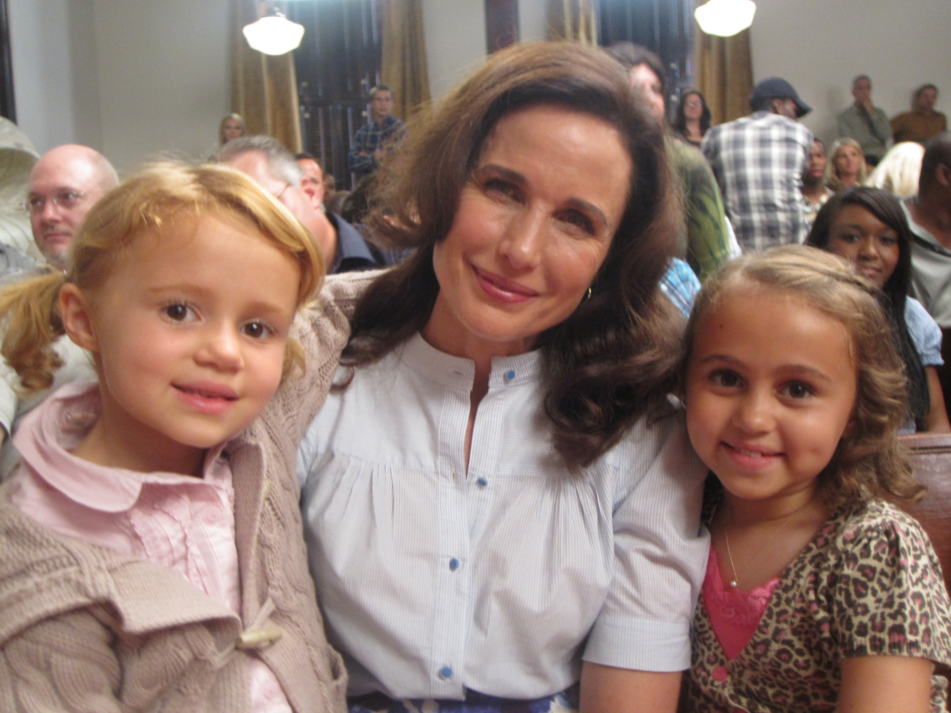 Maggie Elizabeth Jones, Andie MacDowell and Mary-Charles Jones on the set of Footloose