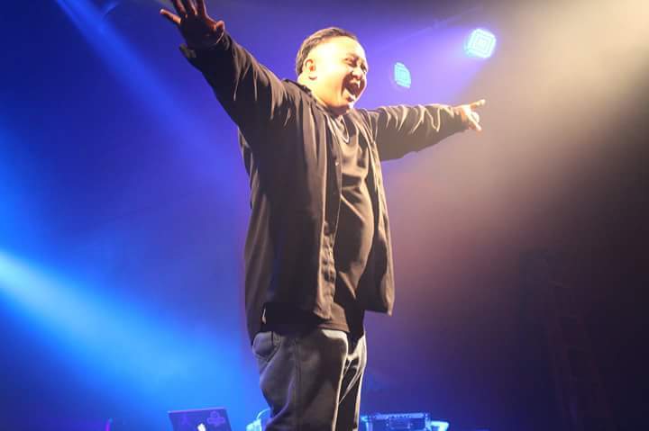 JoJo Mag on stage performing on November 21st 2015'