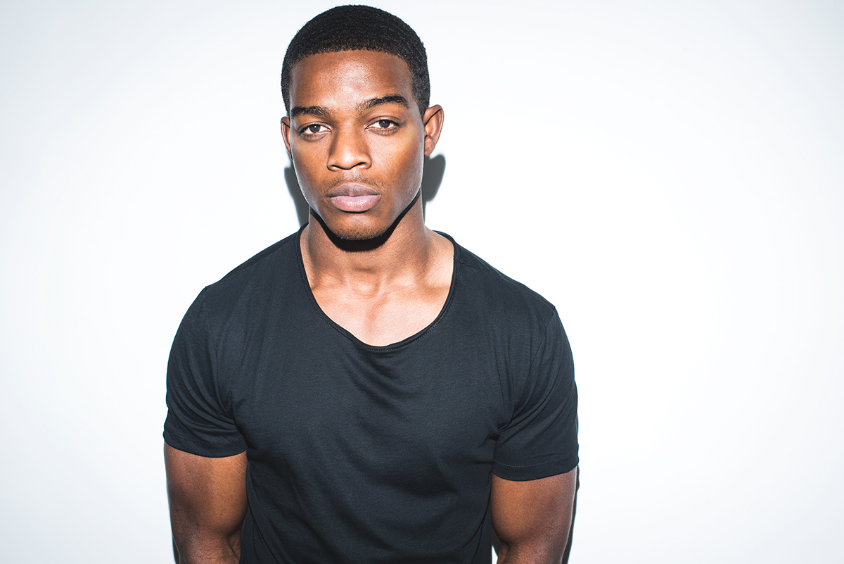 Stephan James