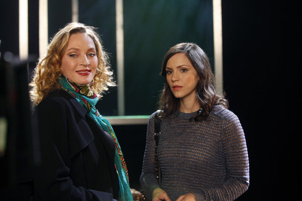 Still of Uma Thurman and Katharine McPhee in Smash (2012)