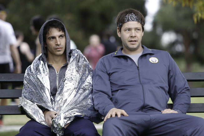 Still of Ike Barinholtz and Chris Messina in The Mindy Project (2012)