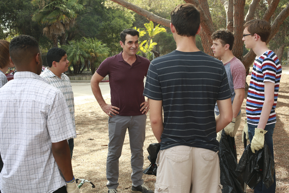 Still of Ty Burrell, Nolan Gould and Rico Rodriguez in Moderni seima (2009)