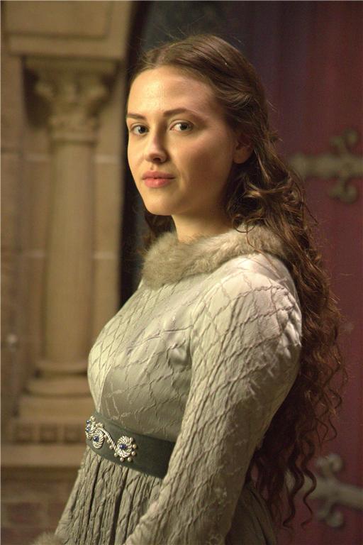 Elinor Crawley in 'The White Queen' BBC1 Starz