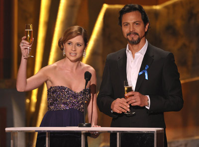 Benjamin Bratt and Jenna Fischer