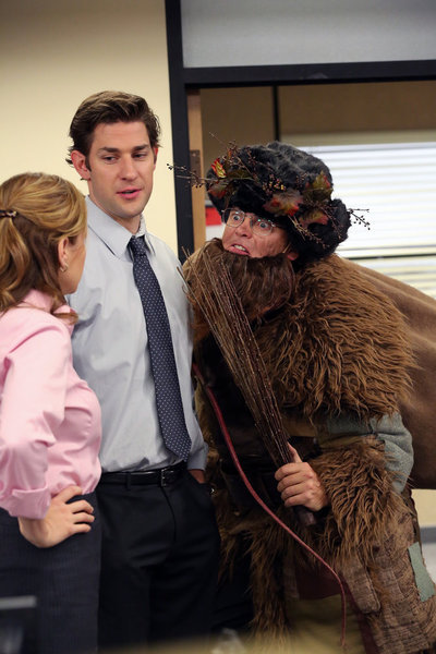 Still of Jenna Fischer, Rainn Wilson and John Krasinski in The Office (2005)