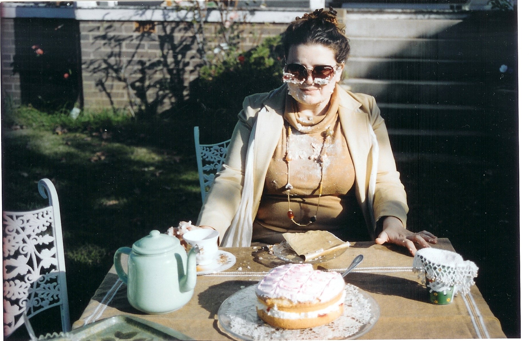 Cathy Hunt in Beige Brown (2005)