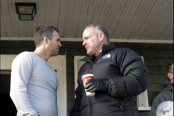 Still of Brian Goodman and Mark Ruffalo in What Doesn't Kill You (2008)