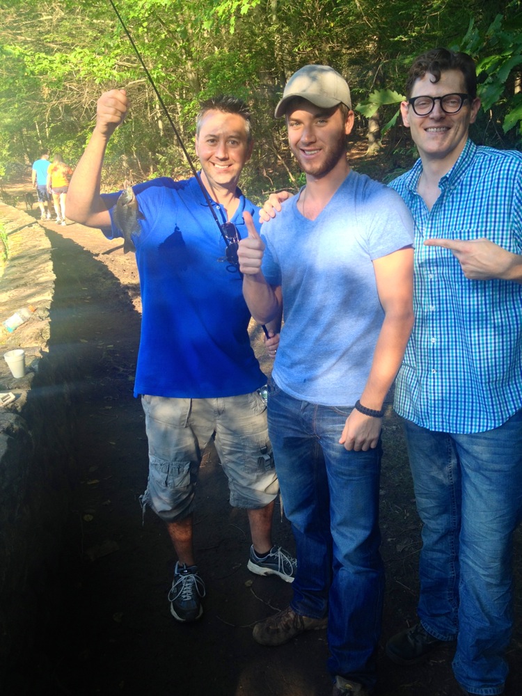 Shane O'Brien, Jeremy Sumpter, and Thommy Hutson fishing while on the set of 
