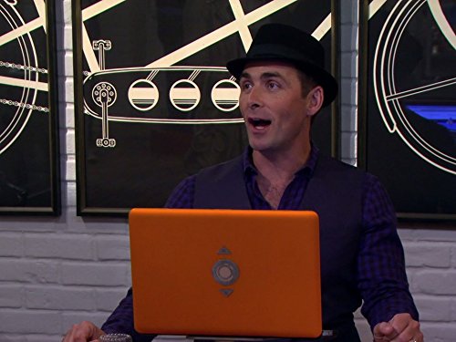 Still of James Patrick Stuart in 2 Broke Girls (2011)