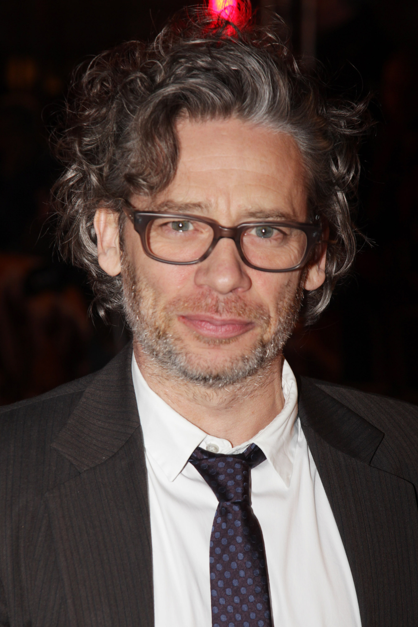 Dexter Fletcher at event of Dzonas Karteris (2012)