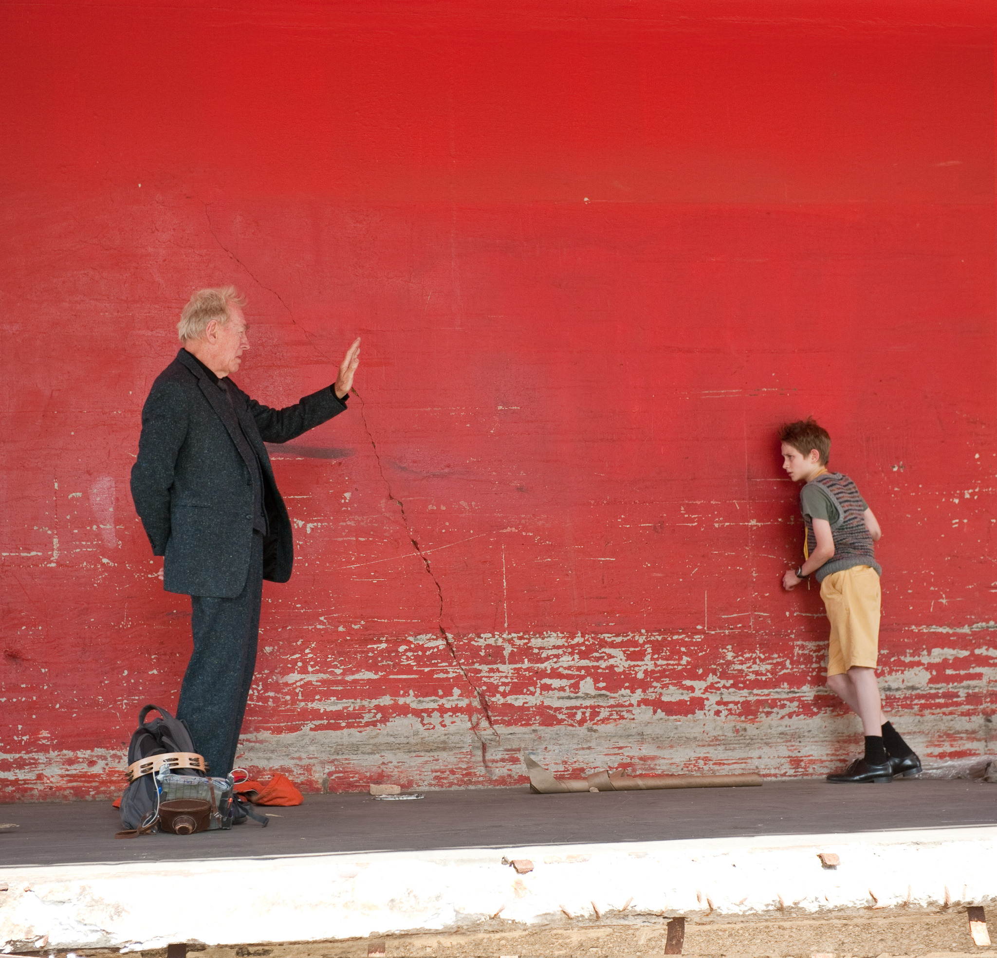 Still of Max von Sydow and Thomas Horn in Nepaprastai garsiai ir neitiketinai arti (2011)