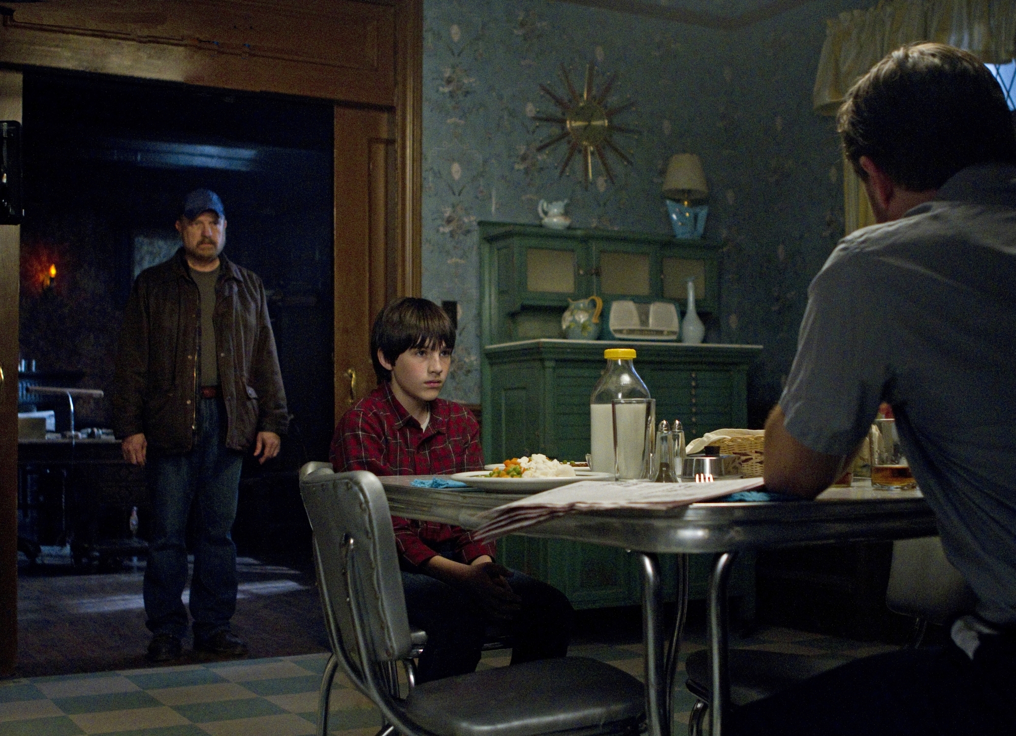 Still of Jim Beaver, Edward Foy and Collin MacKechnie in Supernatural (2005)