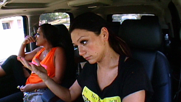 Still of Jenni 'Jwoww' Farley and Deena Nicole Cortese in Jersey Shore (2009)
