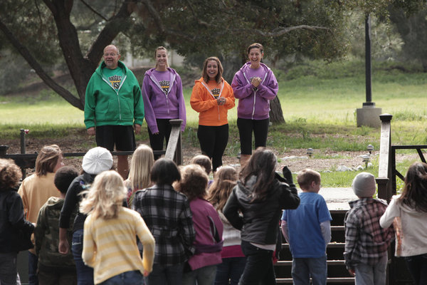 Still of Hannah Curlee and Irene Alvarado in The Biggest Loser (2004)