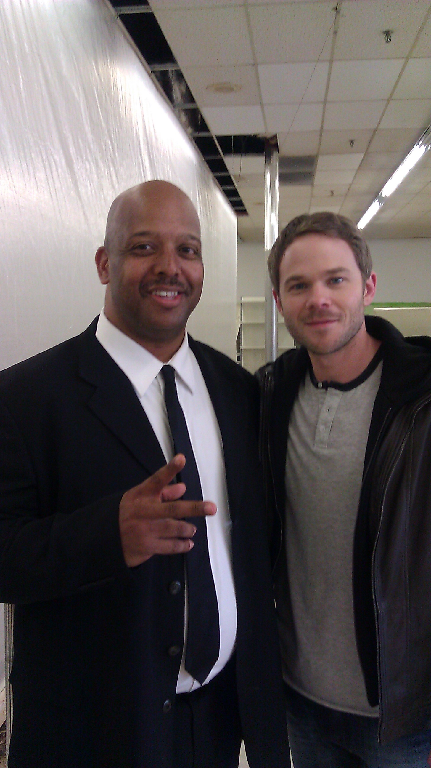 Walter Hendrix III and Shawn Ashmore on the set of 