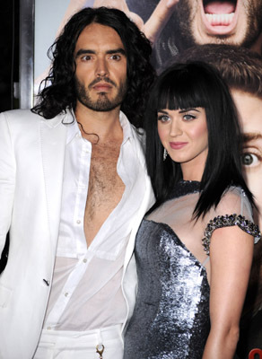 Russell Brand and Katy Perry at event of Get Him to the Greek (2010)