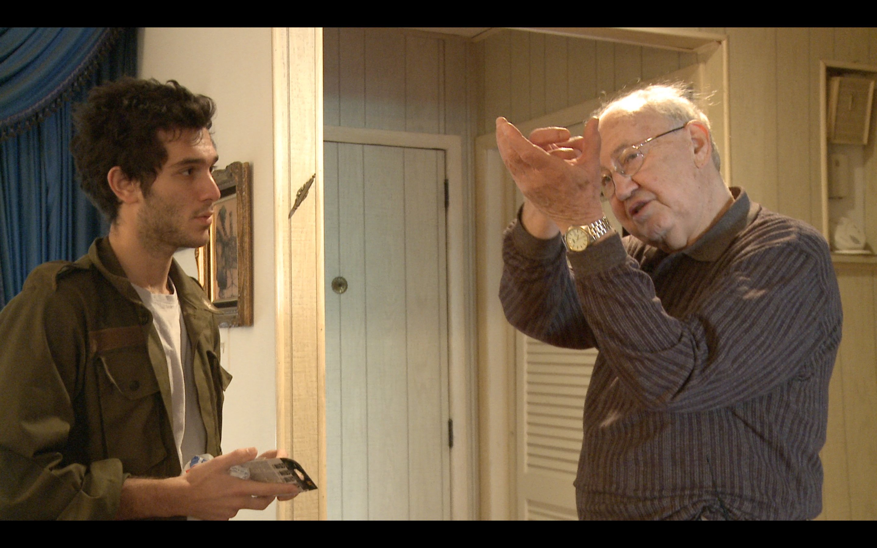 Still of Ari Selinger and Lenard Selichikov in Folks (2010)