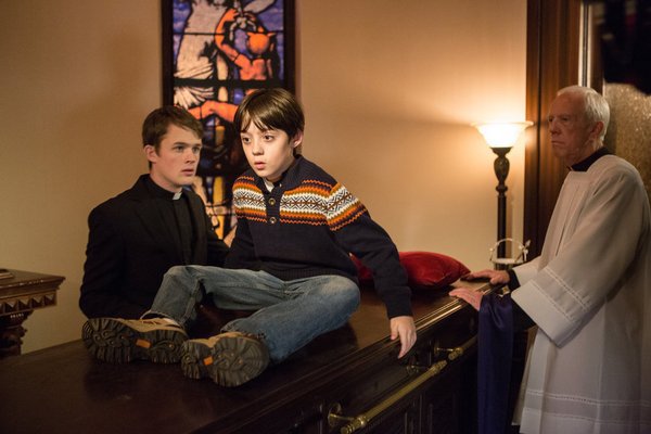 Still of Quinn Armstrong, Gabriel Suttle and Paul Dobbs in Grimm (2011)