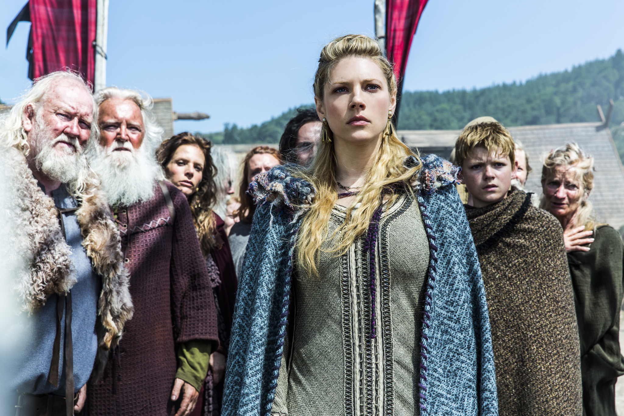 Still of Jessalyn Gilsig, Katheryn Winnick and Nathan O'Toole in Vikings (2013)
