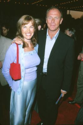 Corbin Bernsen and Amanda Pays at event of Return to Me (2000)