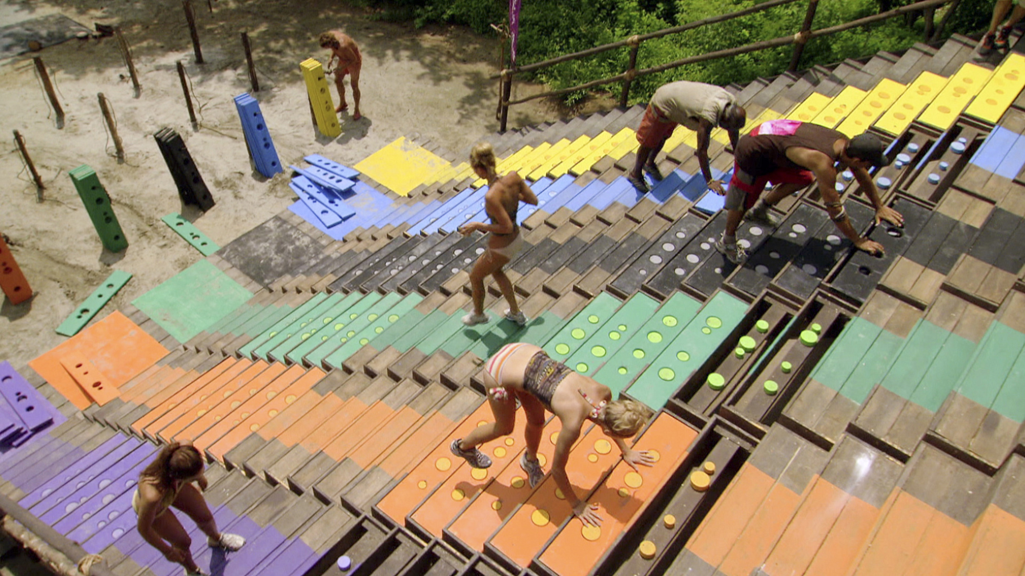 Still of Rob Mariano, Phillip Sheppard, Grant Mattos, Andrea Boehlke and Natalie Tenerelli in Survivor (2000)