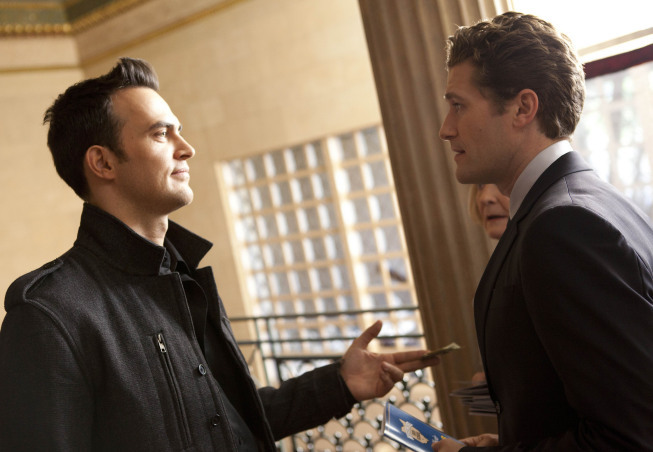 Still of Matthew Morrison and Cheyenne Jackson in Glee (2009)