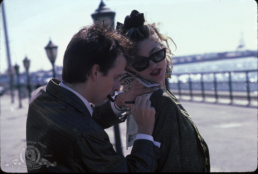 Still of Madonna and Robert Joy in Desperately Seeking Susan (1985)