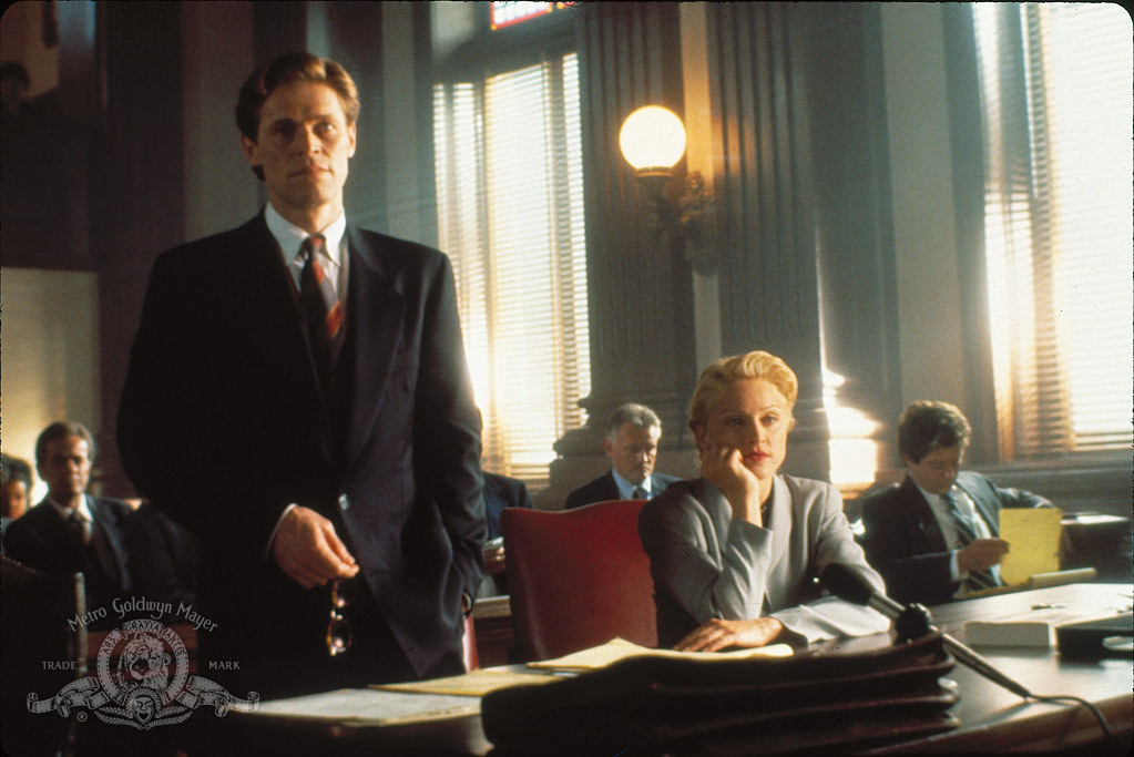 Still of Madonna and Willem Dafoe in Body of Evidence (1993)